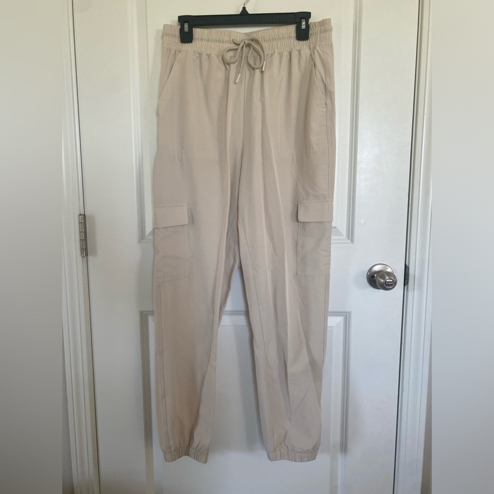 Women’s joggers